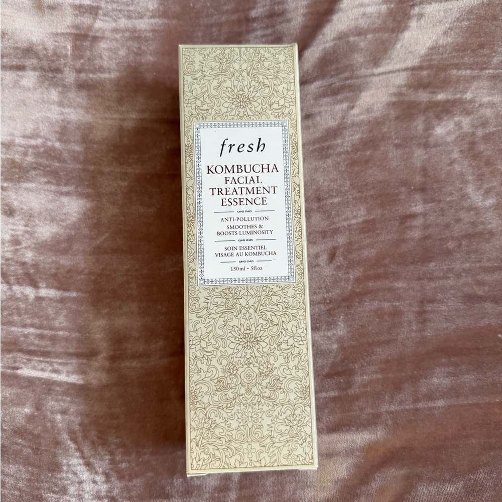 fresh Kombucha Facial Treatment Essence - Cream and Gold
